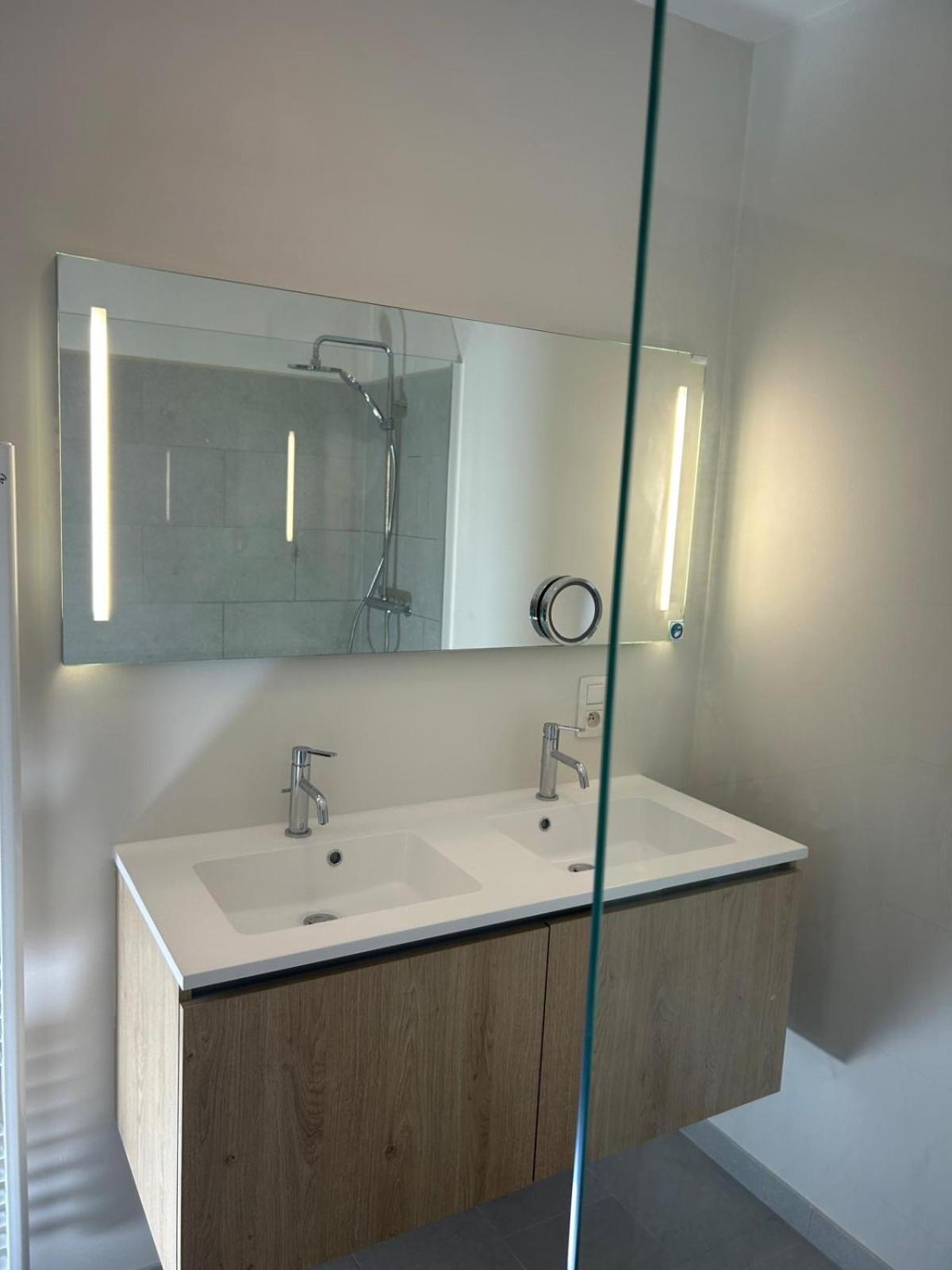 New Design Apartment In بروكسل المظهر الخارجي الصورة