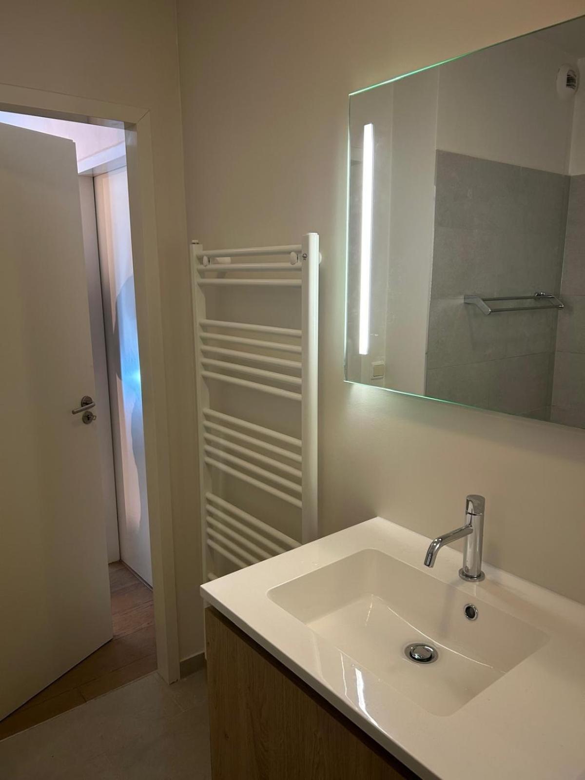 New Design Apartment In بروكسل المظهر الخارجي الصورة